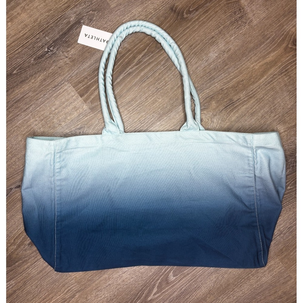 Athleta Women's Blue Ombre Tote Gym Beach Yoga Travel Bag Large 17.5x13 NWT - Picture 2 of 2